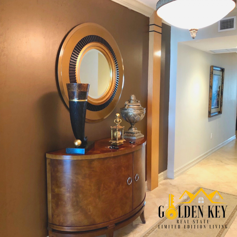 The Peninsula Departamento 2204