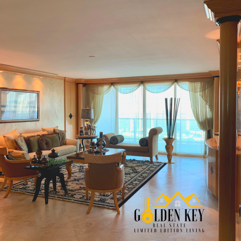 The Peninsula Departamento 2204