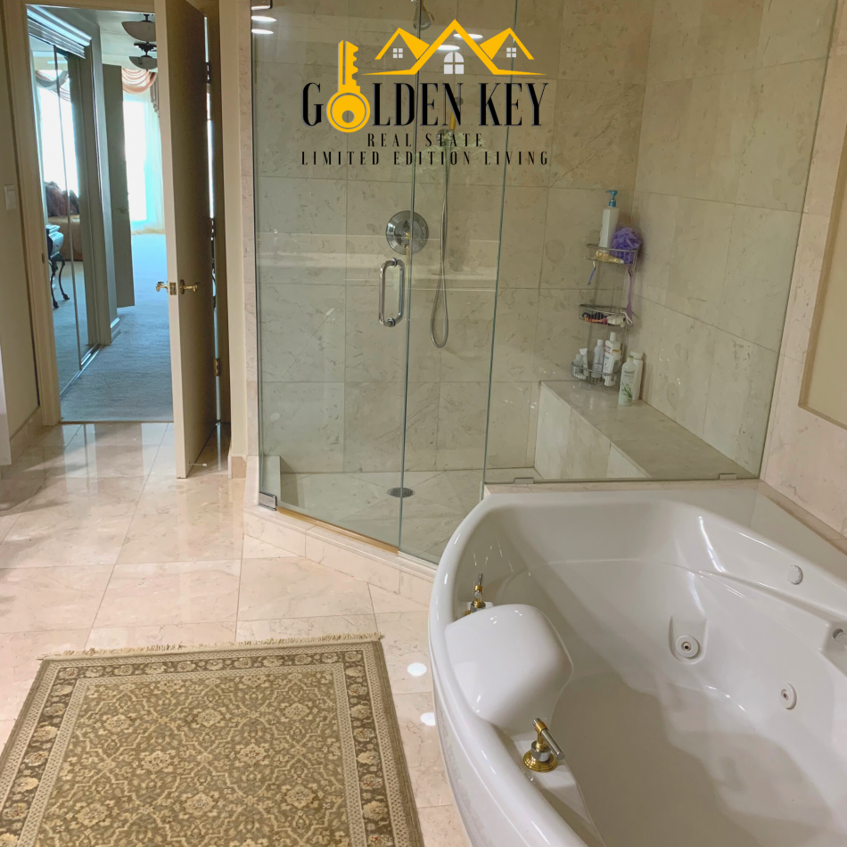 The Peninsula Departamento 2204