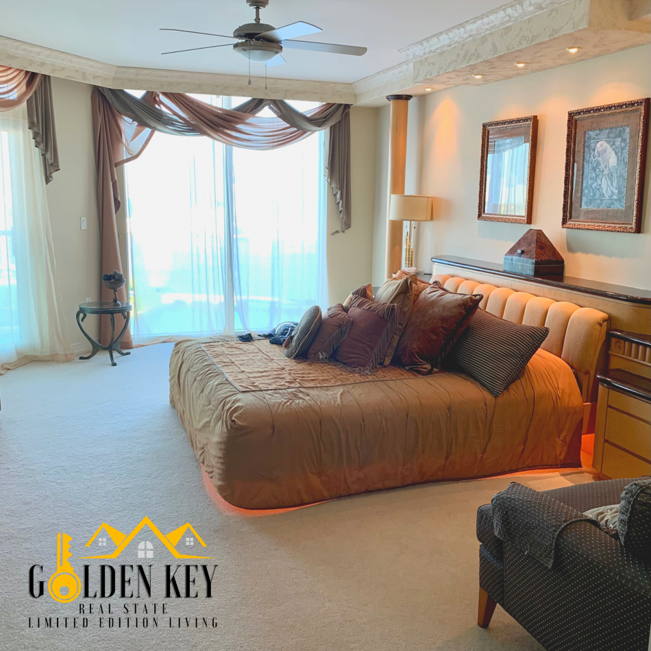 The Peninsula Departamento 2204
